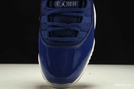 “BLEU AIR JORDAN'S NUIT” 11 0306